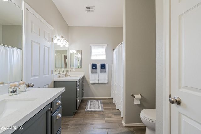 2929 N 37TH Street 14, Phoenix, AZ 85018