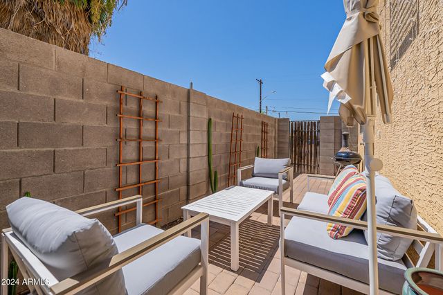 2929 N 37TH Street 14, Phoenix, AZ 85018