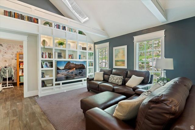 511 W 1400 N, Farmington, UT 84025