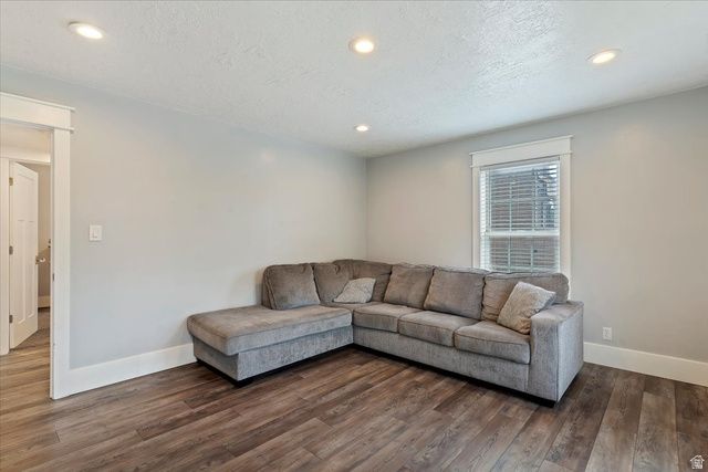 511 W 1400 N, Farmington, UT 84025