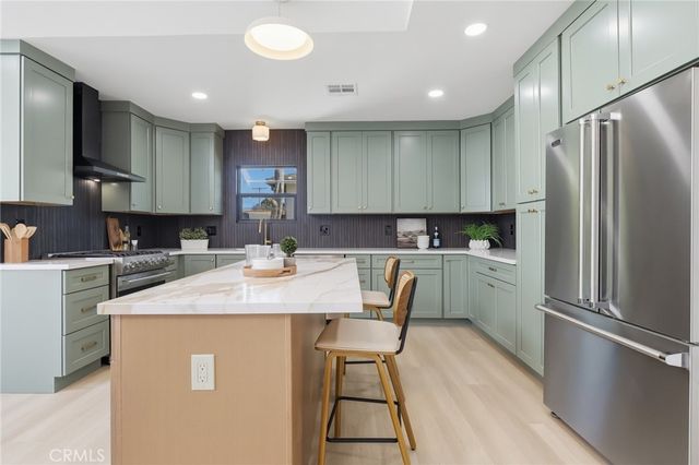 3806 Cherrywood, Los Angeles, CA 90008