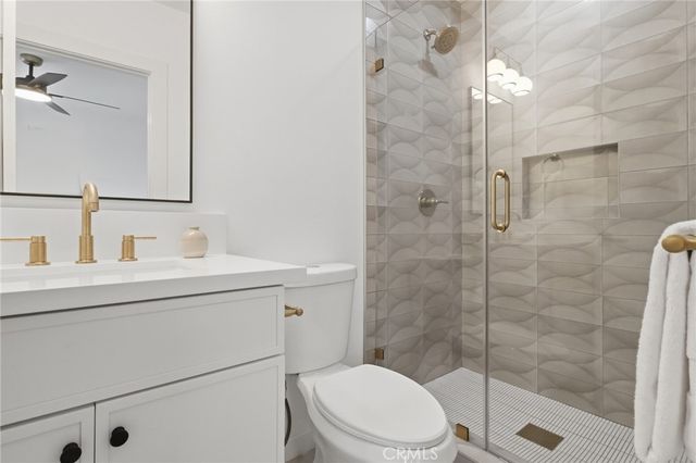 3806 Cherrywood, Los Angeles, CA 90008