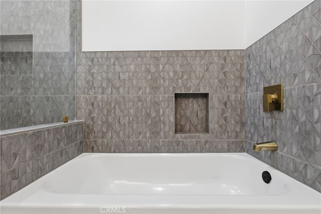 3806 Cherrywood, Los Angeles, CA 90008