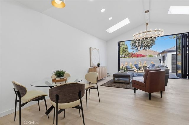 3806 Cherrywood, Los Angeles, CA 90008