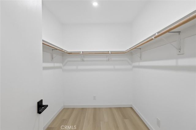 3806 Cherrywood, Los Angeles, CA 90008