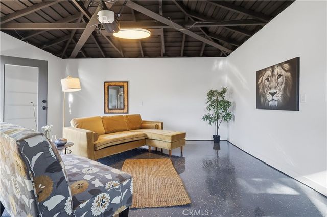 3806 Cherrywood, Los Angeles, CA 90008