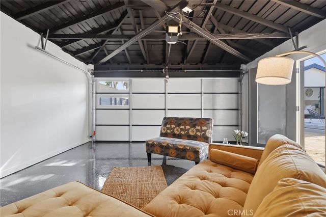 3806 Cherrywood, Los Angeles, CA 90008