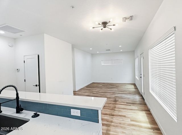 4202 N 10TH Street 4, Phoenix, AZ 85014