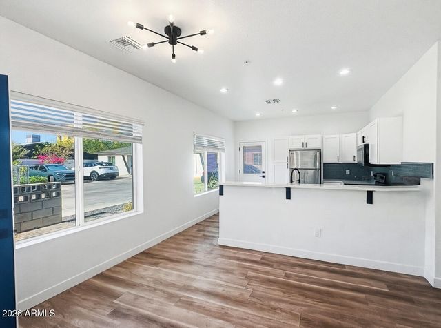 4202 N 10TH Street 4, Phoenix, AZ 85014