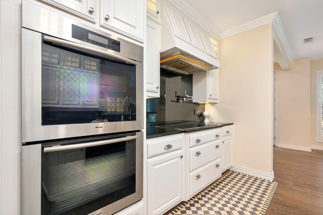 6214 Tiffany Oaks Lane, Arlington, TX 76016