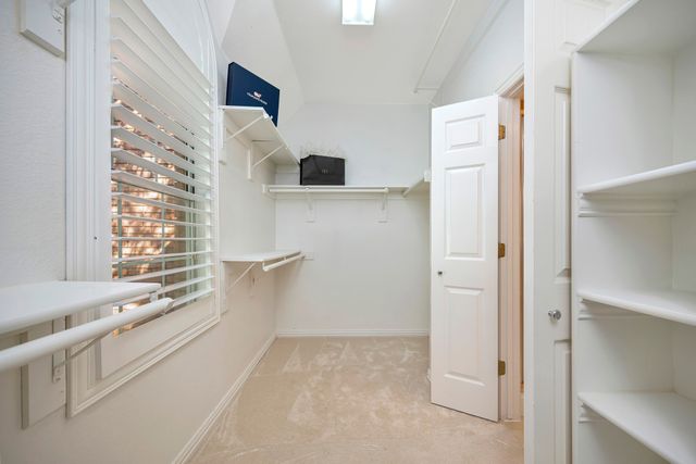 6214 Tiffany Oaks Lane, Arlington, TX 76016