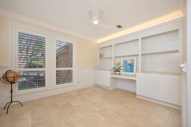 6214 Tiffany Oaks Lane, Arlington, TX 76016