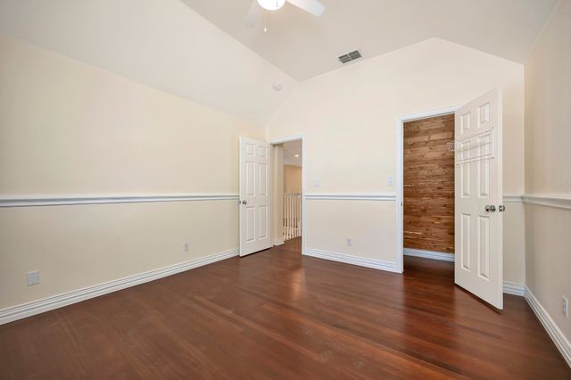 6214 Tiffany Oaks Lane, Arlington, TX 76016