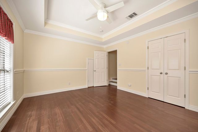 6214 Tiffany Oaks Lane, Arlington, TX 76016