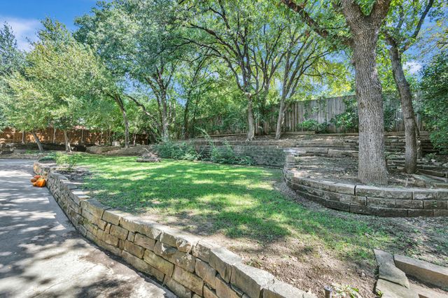 6214 Tiffany Oaks Lane, Arlington, TX 76016