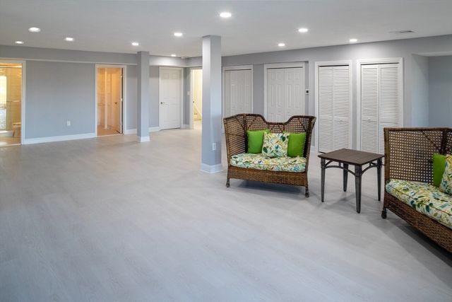 42 Cliffside Drive 42, Plymouth, MA 02360