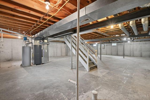 3653 Legend Oaks Drive, Amelia, OH 45102