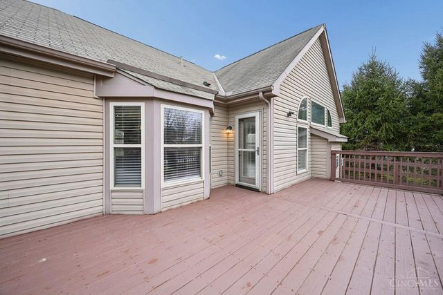 3653 Legend Oaks Drive, Amelia, OH 45102