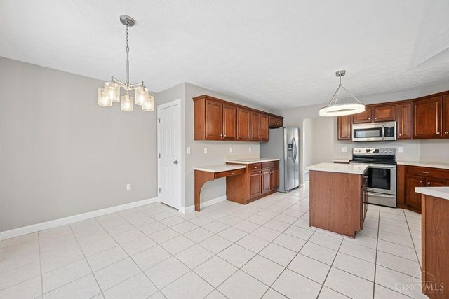 3653 Legend Oaks Drive, Amelia, OH 45102