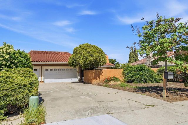 295 Hazelton Court, Morgan Hill, CA 95037