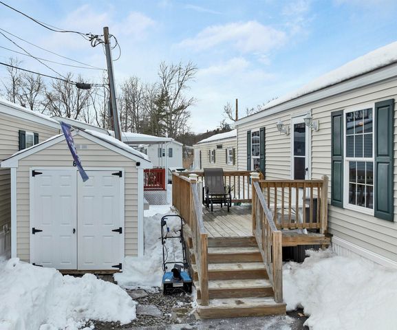 66 Brookwood Drive, Salem, NH 03079