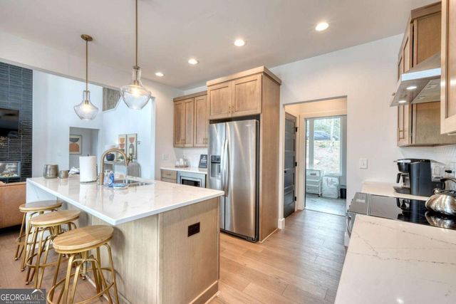 161 Windjammer Drive, Hiawassee, GA 30546