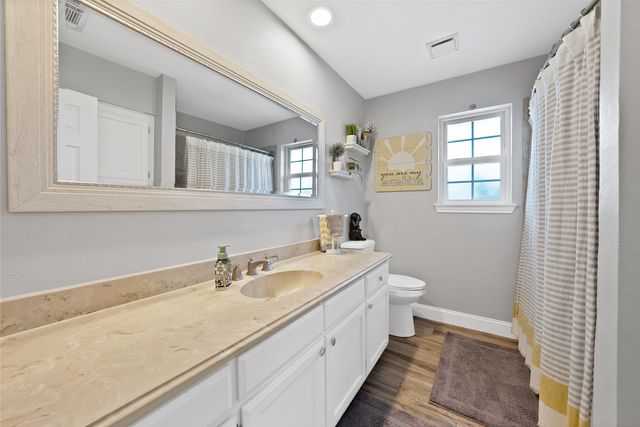 3840 Devonaire Drive, Fort Worth, TX 76008