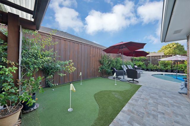 3840 Devonaire Drive, Fort Worth, TX 76008
