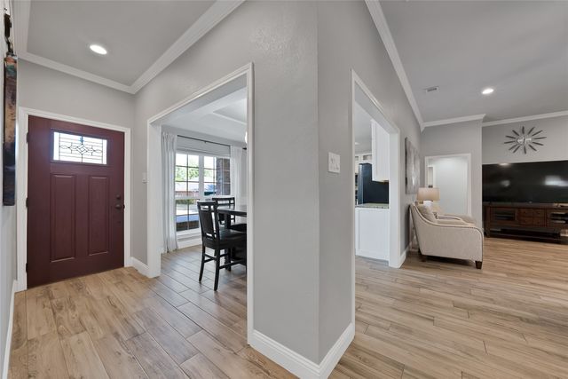 3840 Devonaire Drive, Fort Worth, TX 76008