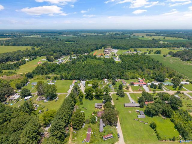 17A Mayfield Road, Athens, AL 35611