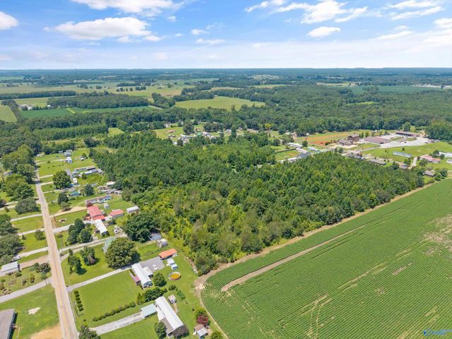 17A Mayfield Road, Athens, AL 35611