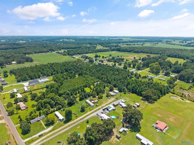 17A Mayfield Road, Athens, AL 35611