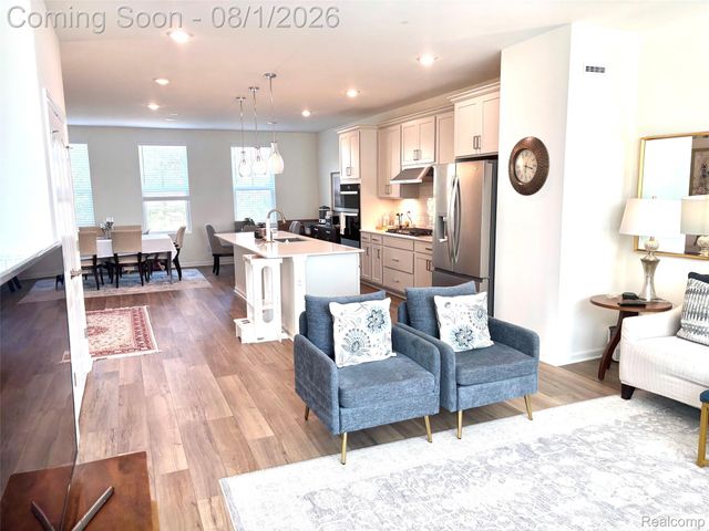 42810 Atwood Avenue, Novi, MI 48375
