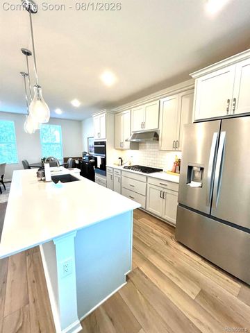 42810 Atwood Avenue, Novi, MI 48375