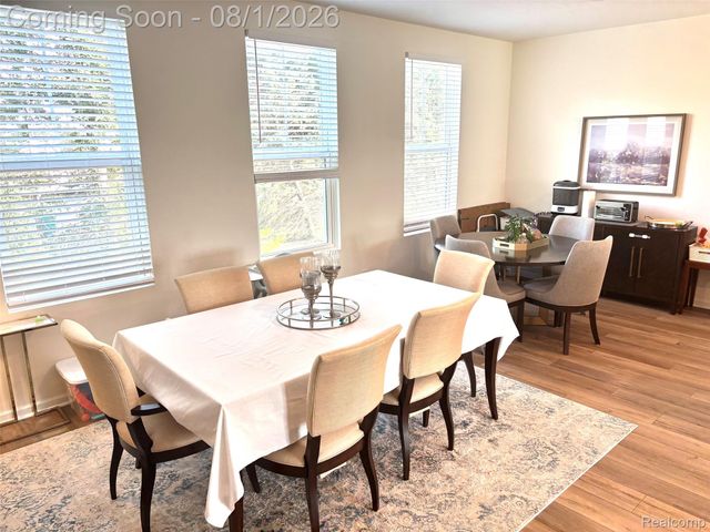 42810 Atwood Avenue, Novi, MI 48375