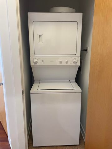 1024 N Honore Street 2, Chicago, IL 60622