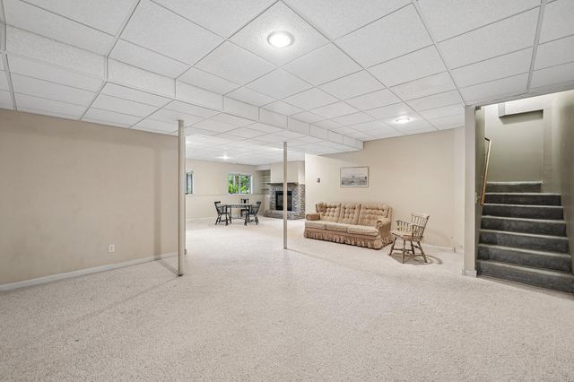 161 7th Street S, Bayport, MN 55003