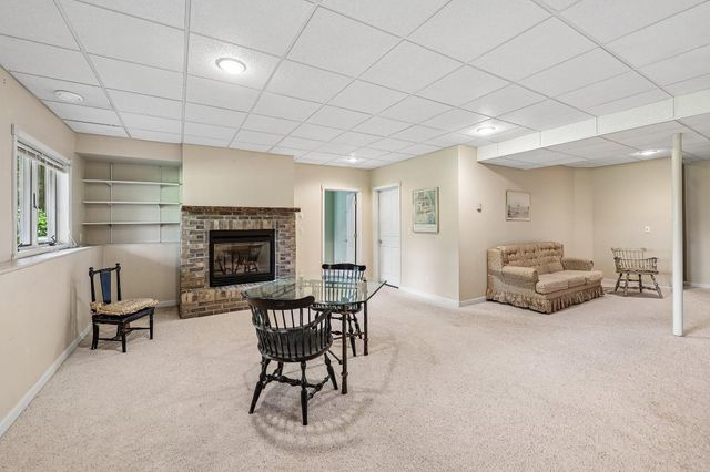 161 7th Street S, Bayport, MN 55003