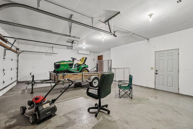 161 7th Street S, Bayport, MN 55003