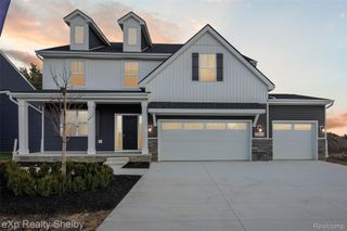 52009 Wellington Valley Drive, Macomb Township, MI 48042