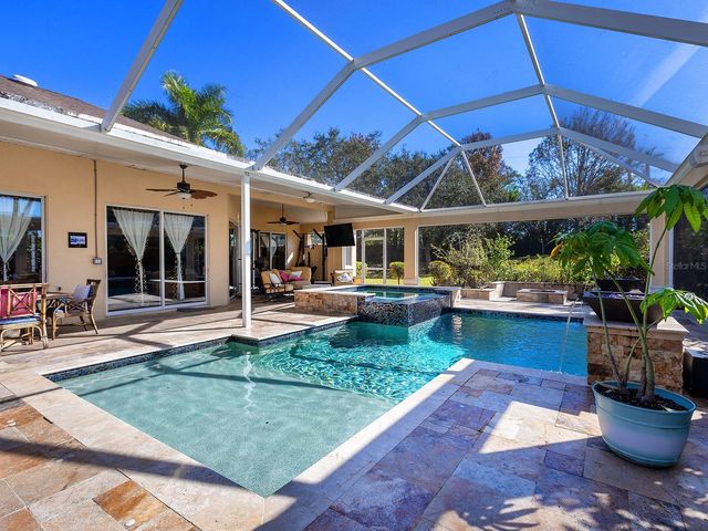 8318 PLANTERS KNOLL TERRACE, Bradenton, FL 34201
