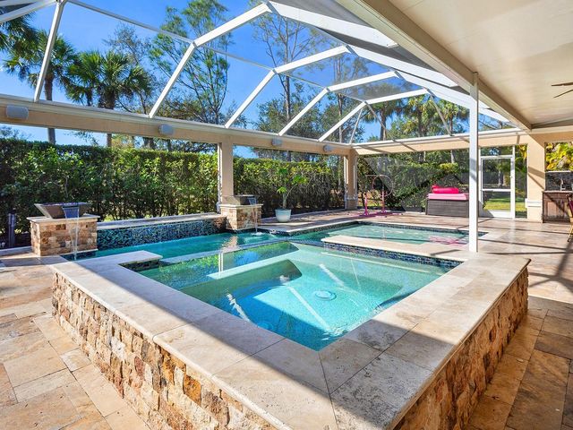 8318 PLANTERS KNOLL TERRACE, Bradenton, FL 34201