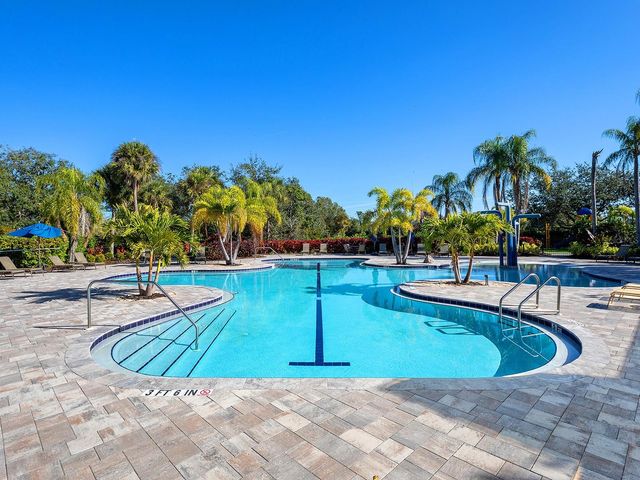 8318 PLANTERS KNOLL TERRACE, Bradenton, FL 34201