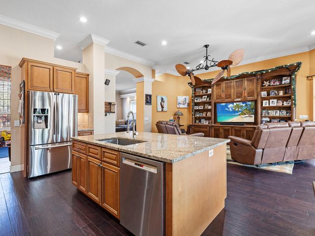 8318 PLANTERS KNOLL TERRACE, Bradenton, FL 34201