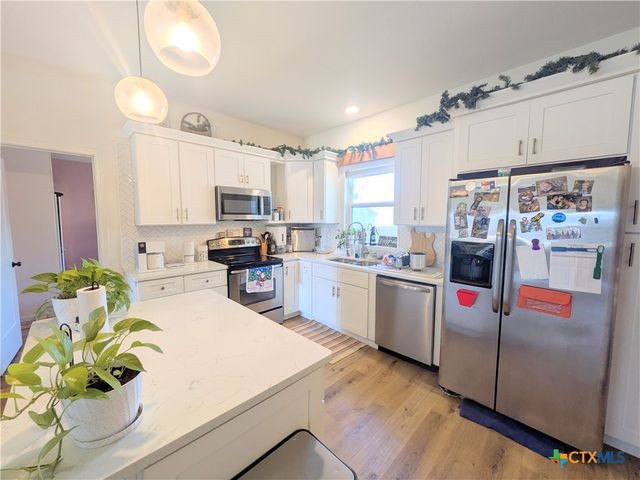 635 E Camp Street, New Braunfels, TX 78130