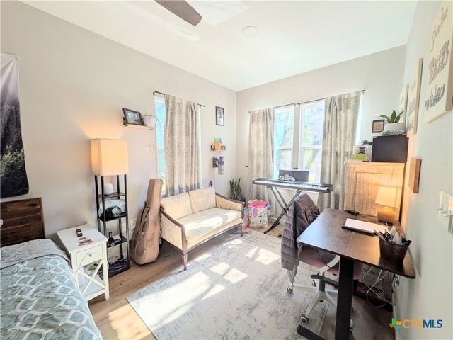 635 E Camp Street, New Braunfels, TX 78130