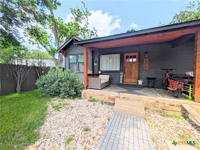635 E Camp Street, New Braunfels, TX 78130