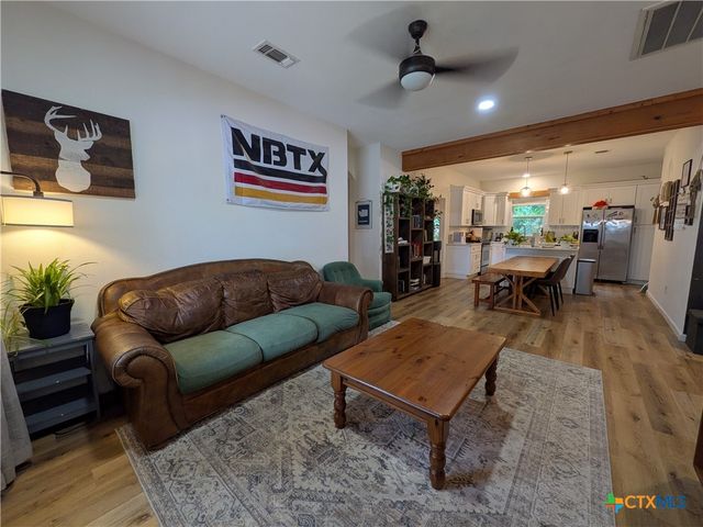 635 E Camp Street, New Braunfels, TX 78130