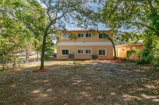 4142 NW 23rd Ct, Miami, FL 33142