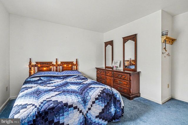 300 RED SHED ROAD, Newville, PA 17241